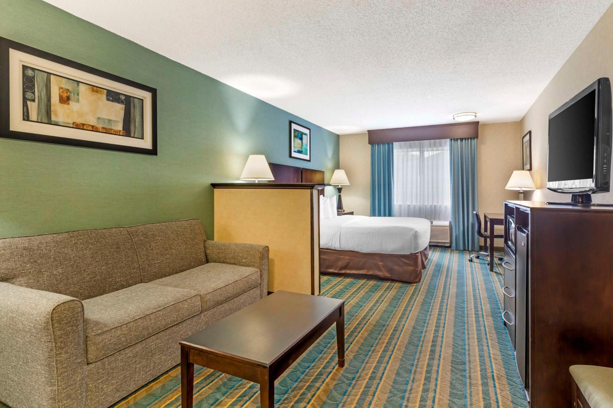 Best Western Plus Berkshire Hills Inn & Suites Pittsfield Exteriör bild