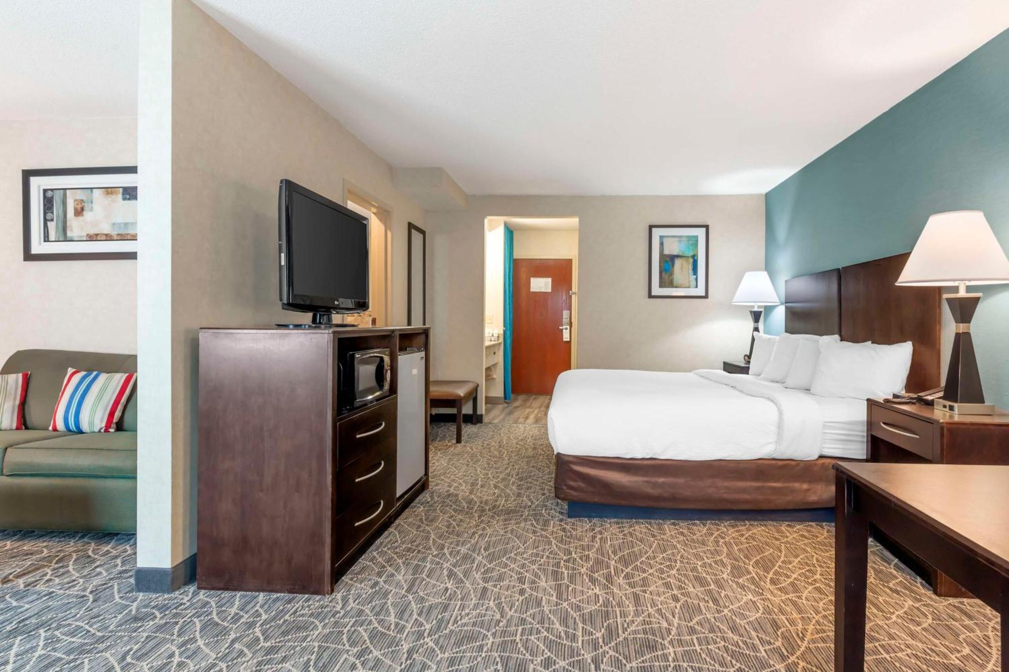 Best Western Plus Berkshire Hills Inn & Suites Pittsfield Exteriör bild